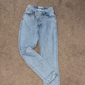 Abercrombie & Fitch Curvy 90s Ultra High Rise